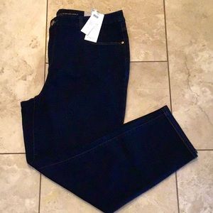 Chico’s So Slimming Girlfriend Slim Leg Ankle size 3R
